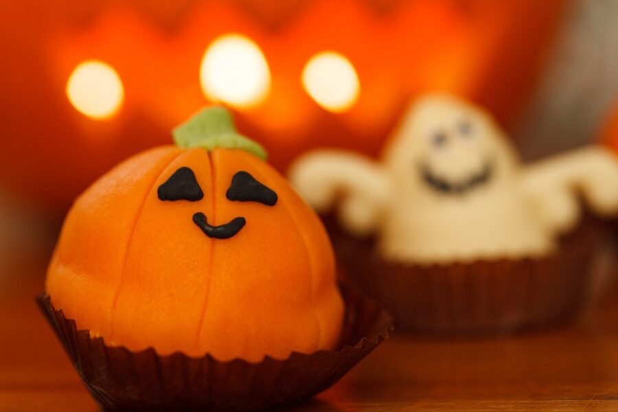 8 Frightfully Fun Halloween Activities for Seniors and Their Families